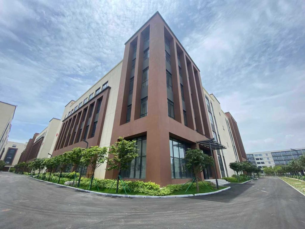 BANDě Breathable Paint: A Trend You Can'
style=