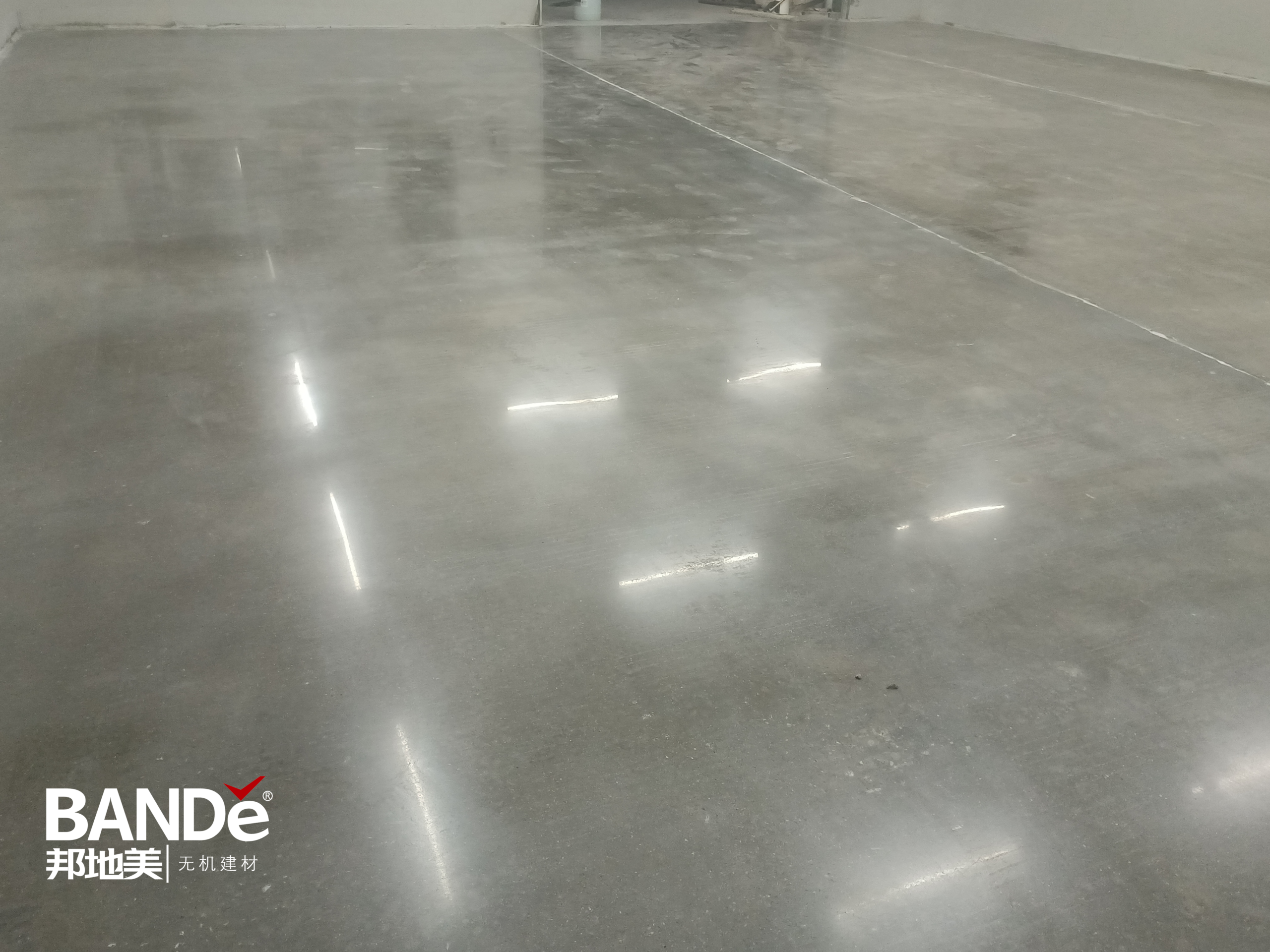 Stop Debu! Ciptakan Lantai Pabrik Anti Debu dengan Teknologi Floor Hardener