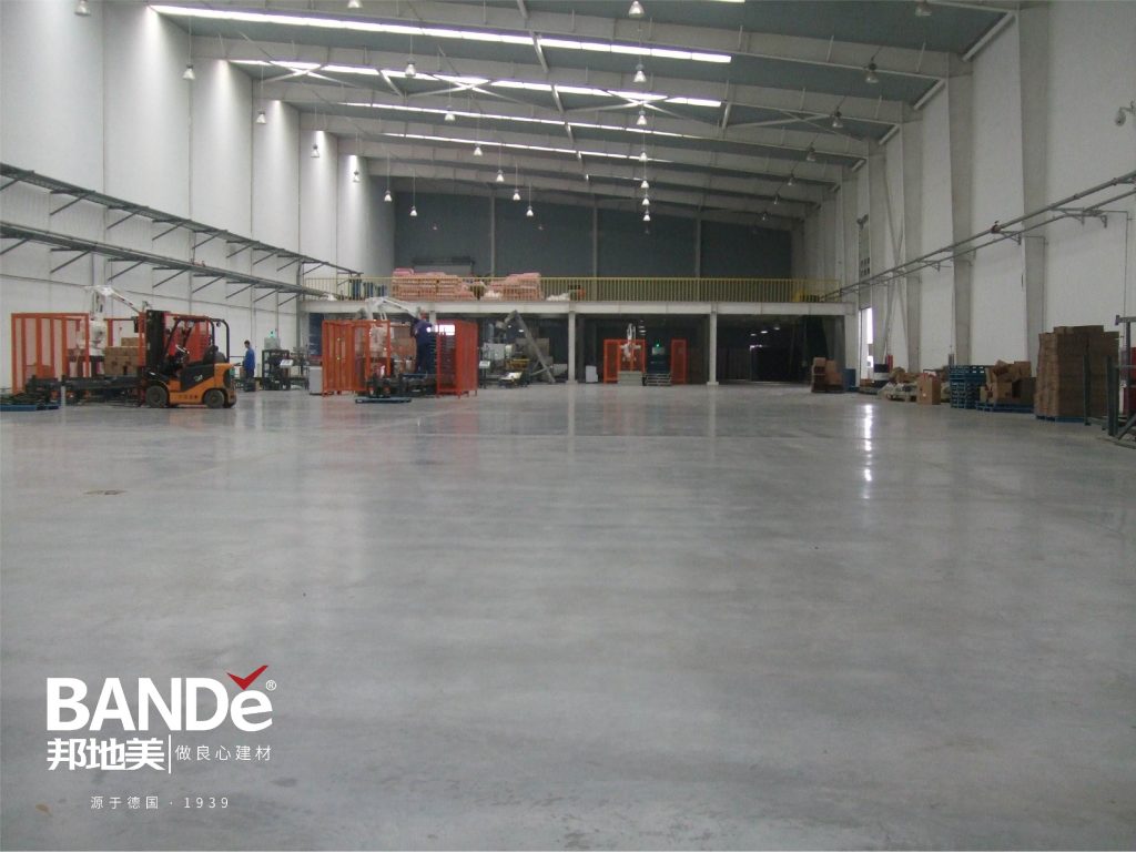 Exploring the Benefits of BANDě Inorganic Wall Coatings for Concrete Floors