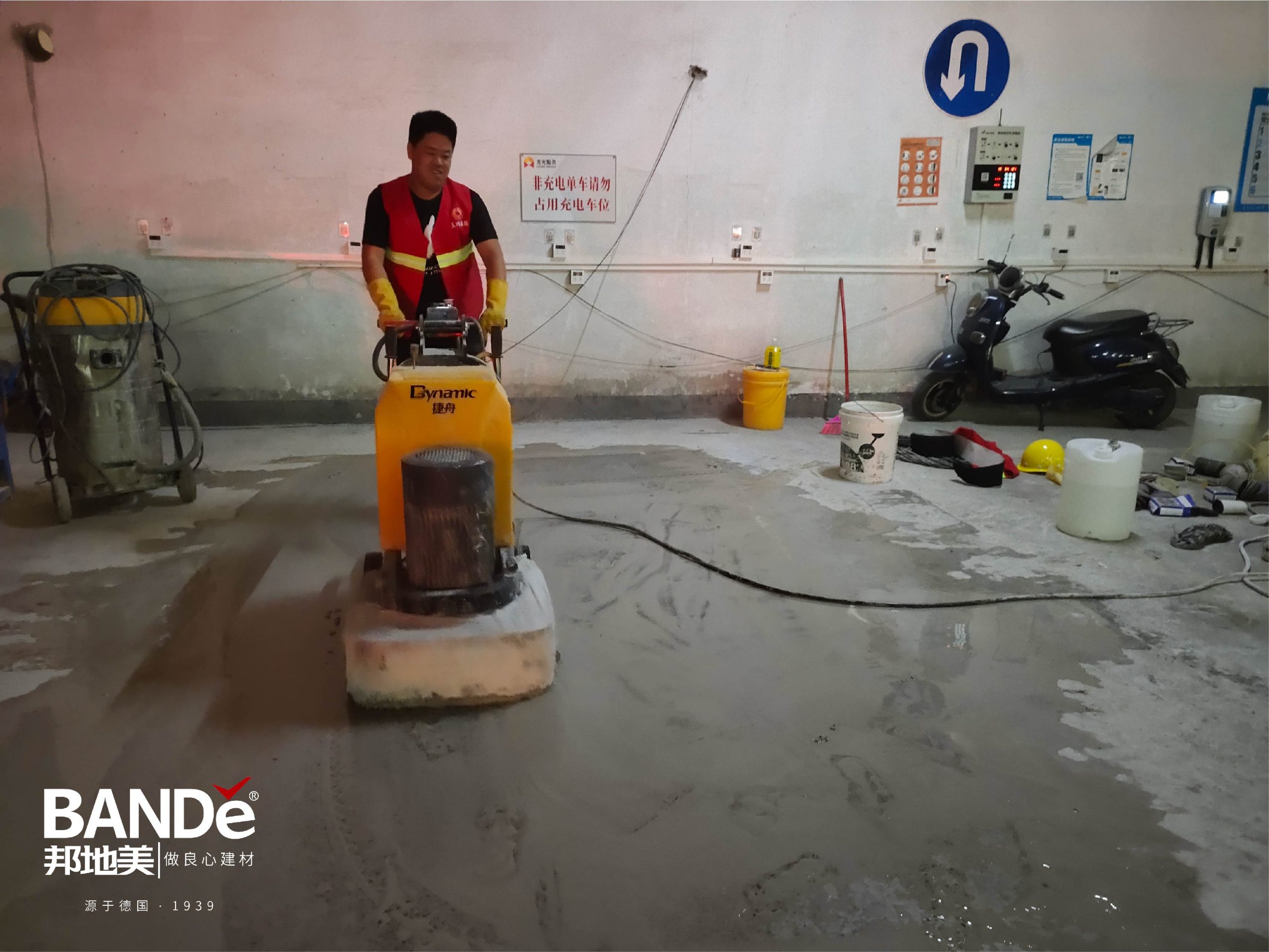 The Importance of Concrete Surface Hardeners for Heavy Traffic Areas