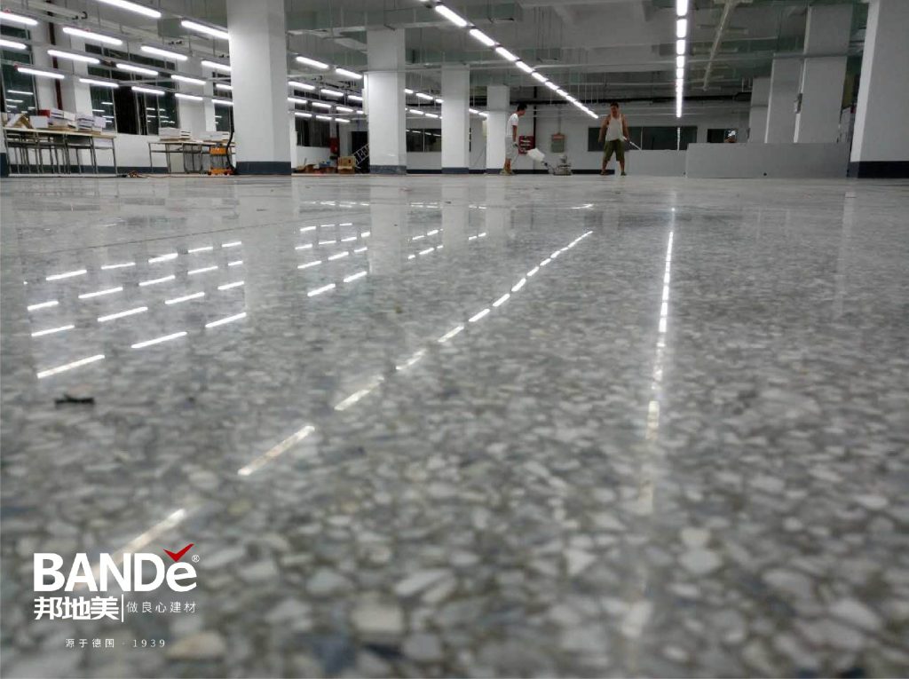 Simple Steps for Repairing Concrete Cracks at Home