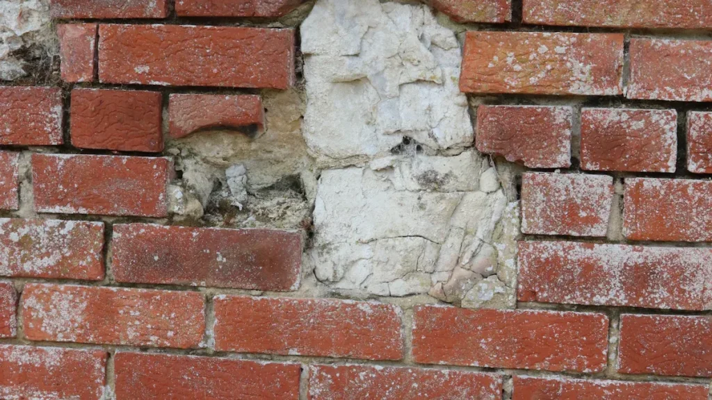 How to Effectively Remove Mortar Smears from Stone Surfaces