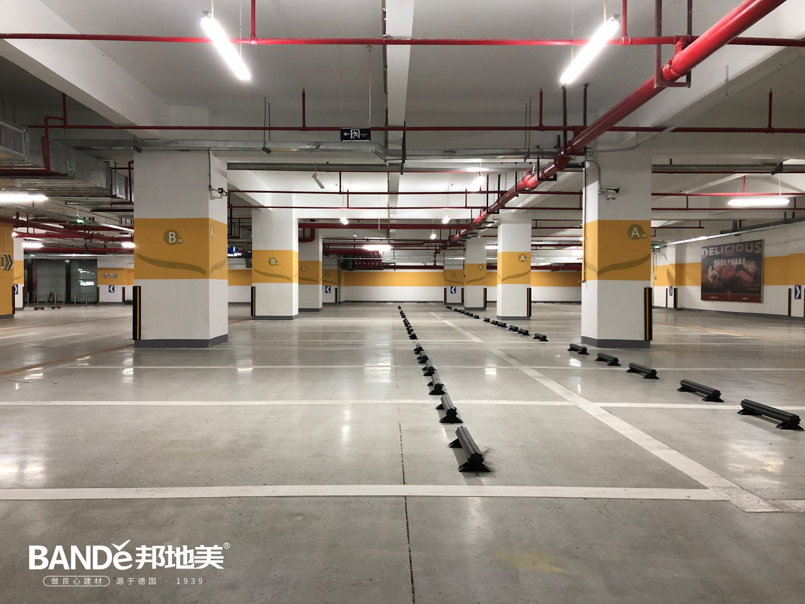 Making the Right Choice Epoxy vs Polyurethane Flooring in 2026