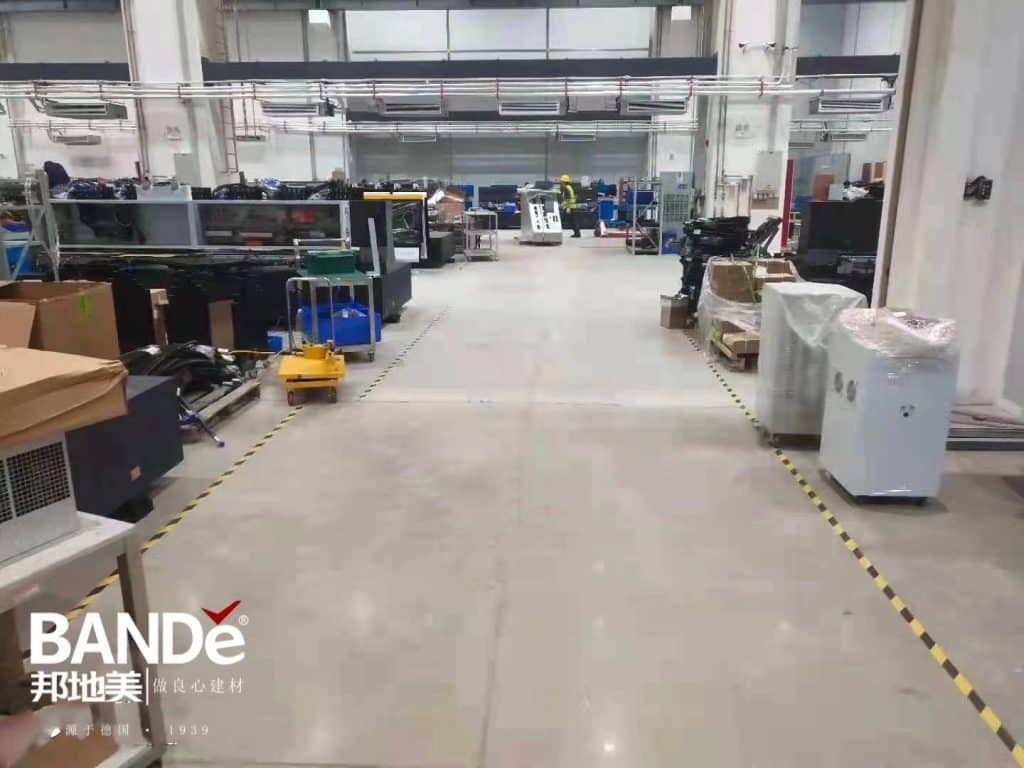 How BANDě Concrete Densifier Improves Concrete Performance