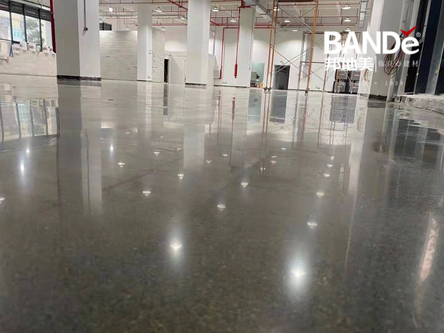 BANDě Products