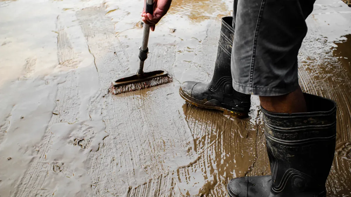 Key Considerations for Choosing a Concrete Floor Sealer