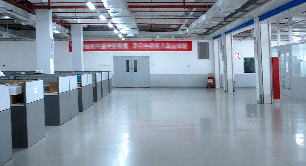 Identifying Moisture Issues Before Epoxy Flooring