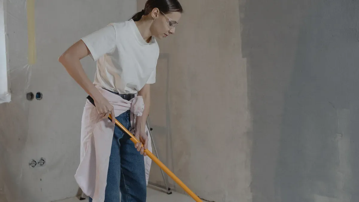 Applying Your Chosen Liquid Hardener for Garage Floors